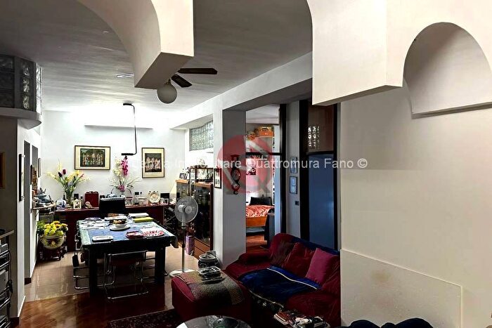 Appartamento con 5 locali in vendita in VIA ROMA, San Cristoforo Coop, Fano