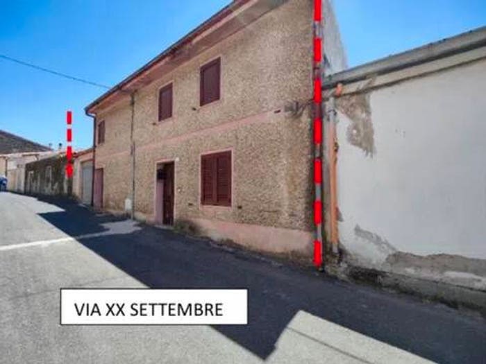 Casa con 6 locali in vendita in Via Xx Settembre SNC, Borore