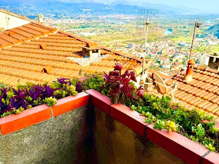 Casa con 6 locali in vendita in Trebiano Magra, Arcola