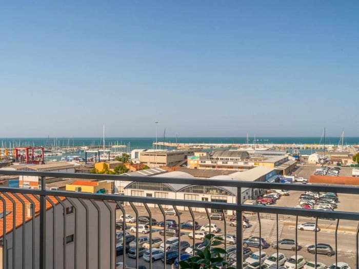 Appartamento quadrilocale in vendita in Viale Giacomo Matteotti, Centro, Civitanova Marche