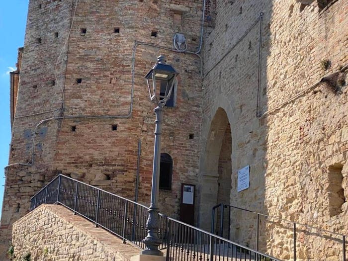 Casa in vendita in Via San Francesco, Centro, Montefiore dell'Aso