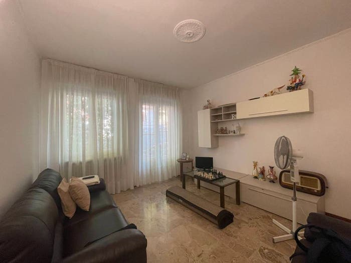 Casa con 6 locali in vendita in Viale Ermes Piumati, Salice Terme, Godiasco Salice Terme