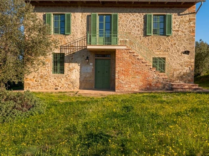 Casa con 6 locali in vendita in Via dell'Albergo Procacci, Bucine