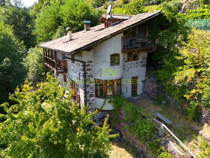 Casa quadrilocale in vendita in Località Carbonare, Capriana