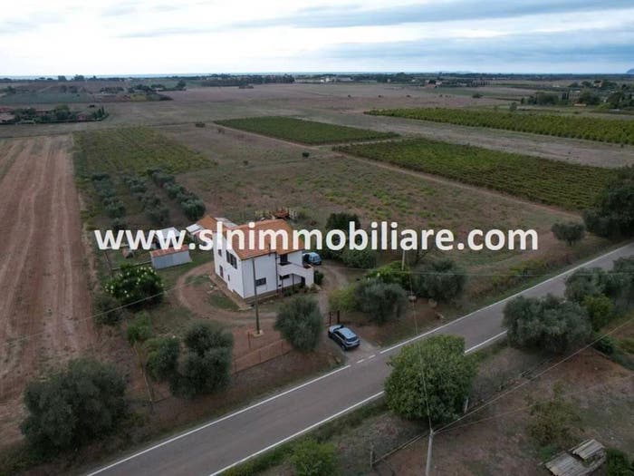 Casa con 6 locali in vendita in Capalbio