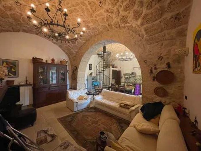 Casa trilocale in vendita in Montenero Val Cocchiara
