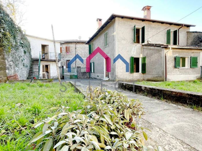 Casa con 5 locali in vendita in Sillano, Sillano Giuncugnano