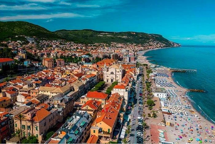 Appartamento bilocale in vendita in Centro, Pietra Ligure