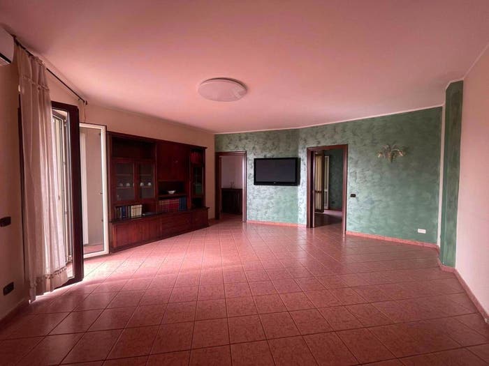Appartamento quadrilocale in vendita in Via Lazio, Centro, Alatri