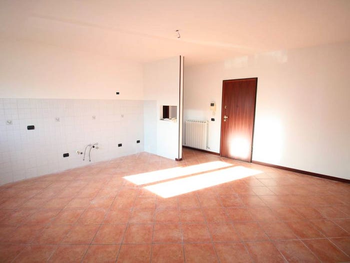Appartamento trilocale in vendita in Via della Pace, Pozza, Maranello