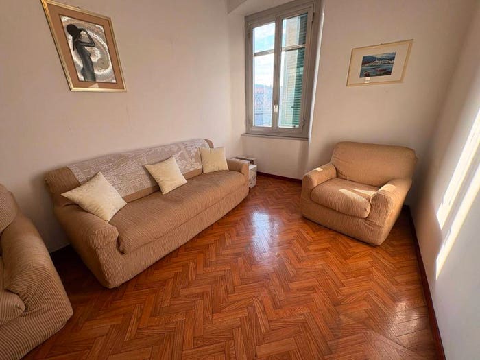 Appartamento trilocale in vendita in Via Teresa Durazzo Pallavicini, Rivarolo, Genova