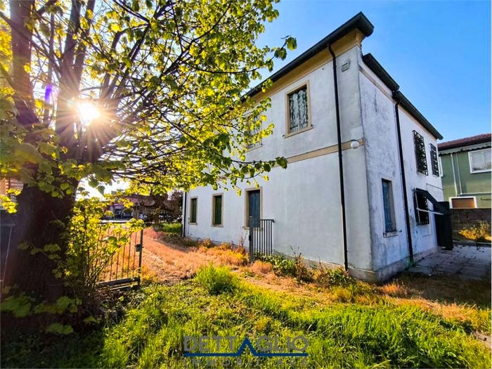 Casa con 6 locali in vendita in via Porto Menai, Piazza Vecchia, Mira