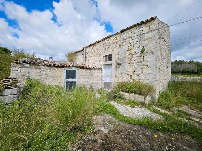 Casa con 5 locali in vendita in Via Calanchi, Calanchi, Modica