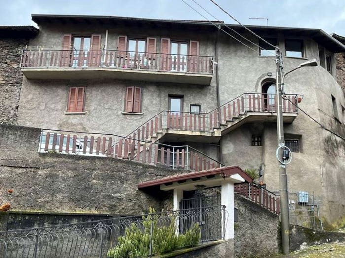 Appartamento trilocale in vendita in Via Dassa, Novelle, Sellero