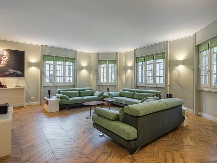Appartamento con 5 locali in vendita in Monte Rosa Lotto, Milano