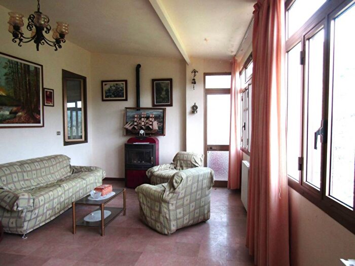 Appartamento con 6 locali in vendita in regione Pozzuolo, Dolceacqua