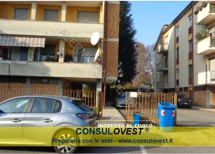 Appartamento quadrilocale in vendita in Via Trento, Centro, Corbetta