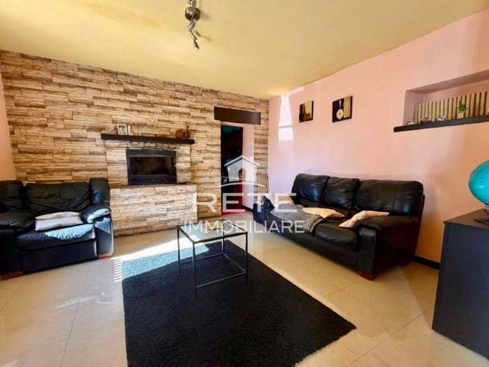 Casa con 5 locali in vendita in Poggio Torriana