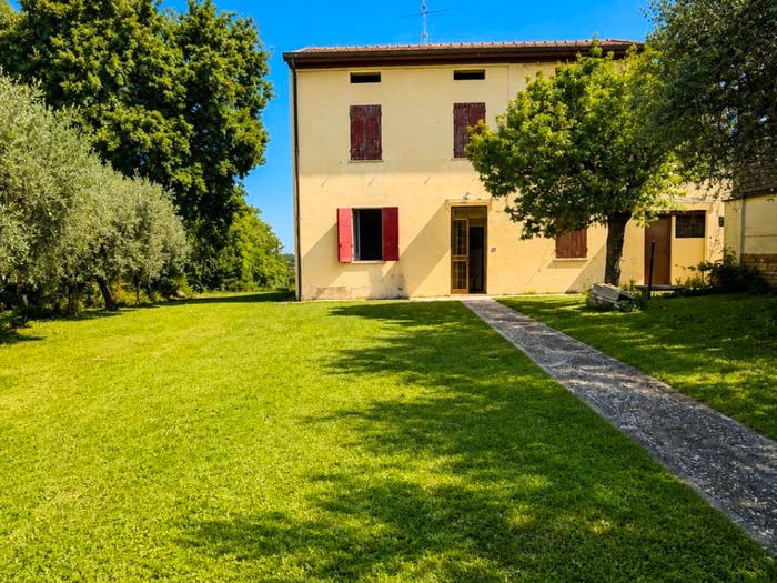 Casa con 5 locali in vendita in Via Cattolica, Gradara