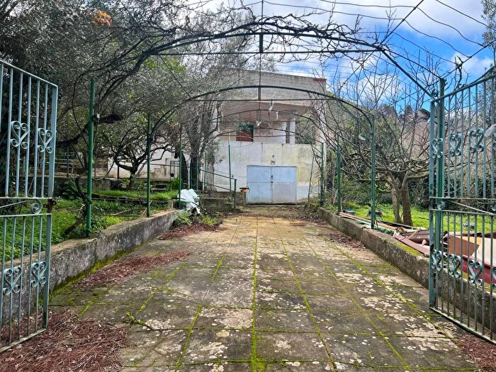 Casa trilocale in vendita in Via Enrico Berlinguer, Piano Dei Geli, Monreale