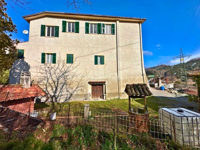 Appartamento con 5 locali in vendita in Via Benne, Feglino, Orco Feglino