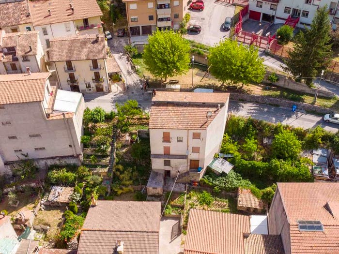 Casa con 6 locali in vendita in Via Regina Margherita, Centro, Antrodoco