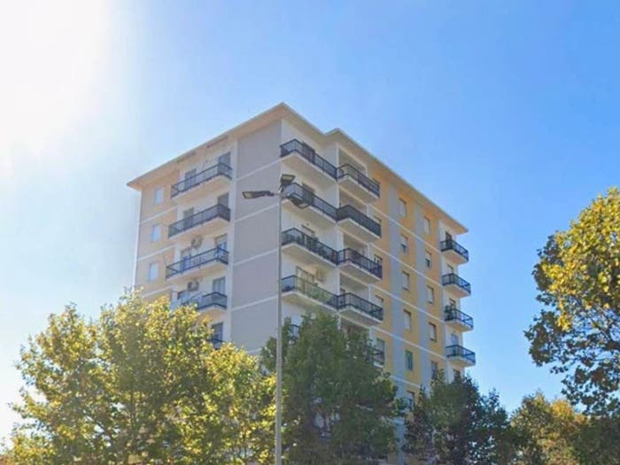 Appartamento trilocale in vendita in Viale Guglielmo Marconi, Cecina Centro, Cecina