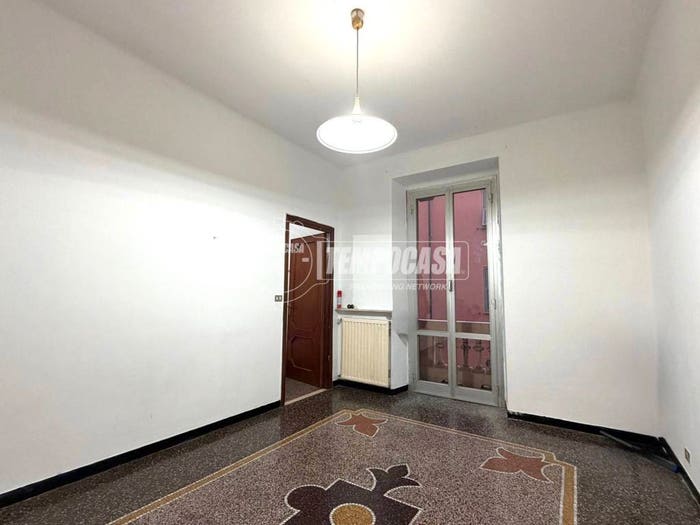 Appartamento quadrilocale in vendita in Via Ernesto Rayper, Sampierdarena, Genova