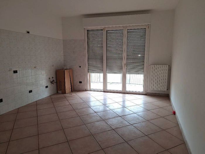 Appartamento trilocale in vendita in Corno Giovine