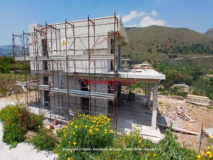 Casa quadrilocale in vendita in Strada Provinciale di Pezzingoli, Fiumelato, Monreale