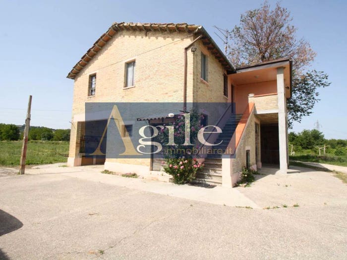 Casa con 5 locali in vendita in contrada Casale Inferiore, Colli del Tronto