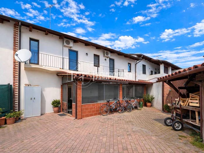 Casa con 5 locali in vendita in Via Ronsecco, Centro, Lignana