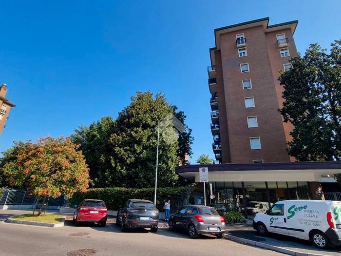 Appartamento trilocale in vendita in Via celio, San Siro, Milano