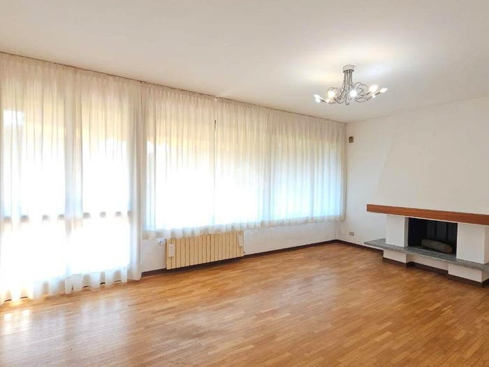 Appartamento trilocale in vendita in VIA Previati, Induno Olona