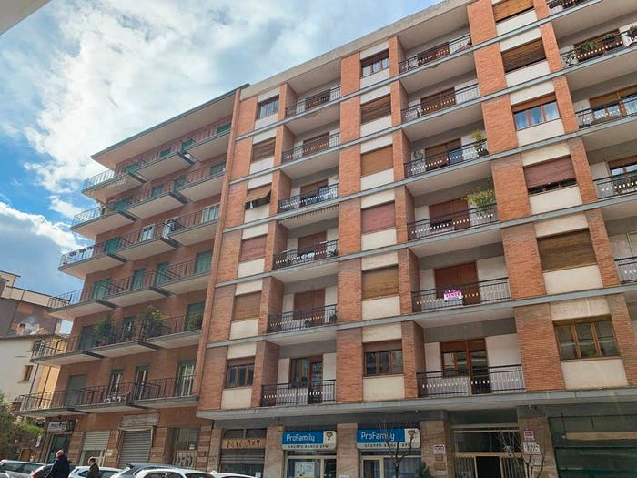 Appartamento quadrilocale in vendita in Corso Luigi Fera, Centro, Cosenza
