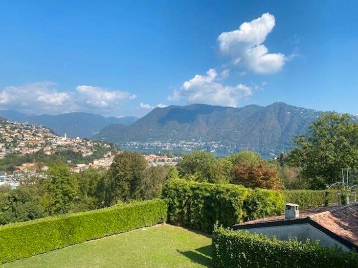 Appartamento quadrilocale in vendita in Via Mognano, Sagnino, Como