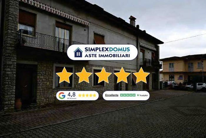 Appartamento trilocale in vendita in S Vincenzo, Centro, Bibbiena