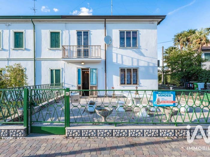 Casa con 6 locali in vendita in Via GRAMSCI, Ariano, Ariano nel Polesine