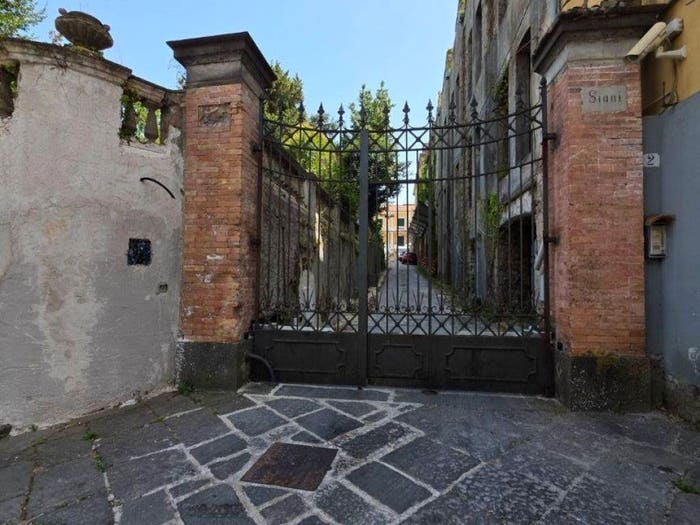 Appartamento bilocale in vendita in Via Leopoldo Siani, Centro, Cava de' Tirreni