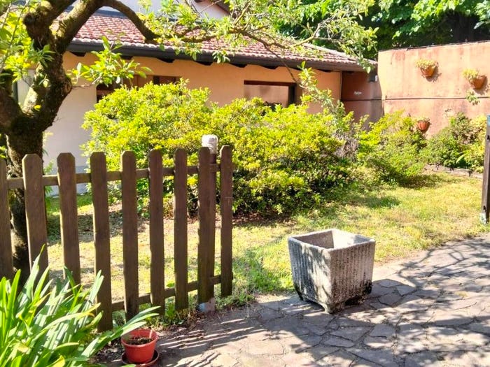 Appartamento quadrilocale in vendita in Via Vittorio Veneto, Travedona Monate, TravedonaMonate