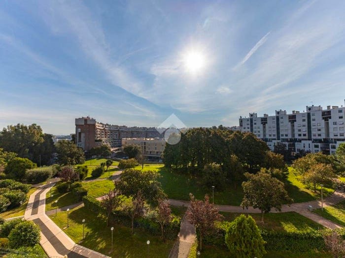 Appartamento quadrilocale in vendita in Via Renato Cesarini, Tintoretto, Roma