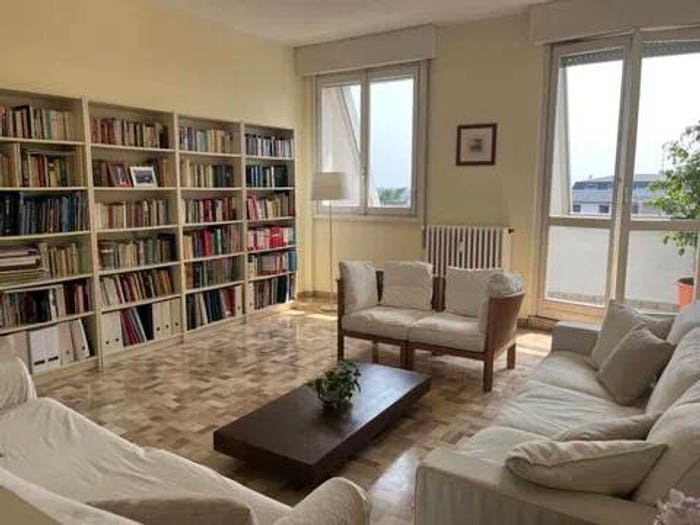 Appartamento trilocale in vendita in Corso Xxv Aprile, Centro, Gallarate
