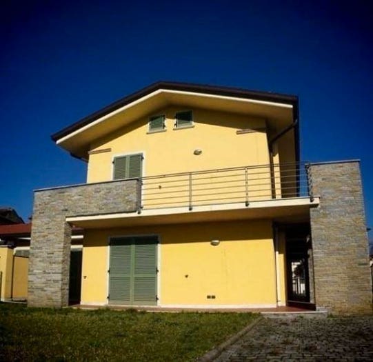 Casa quadrilocale in vendita in Avenza, Avenza, Carrara