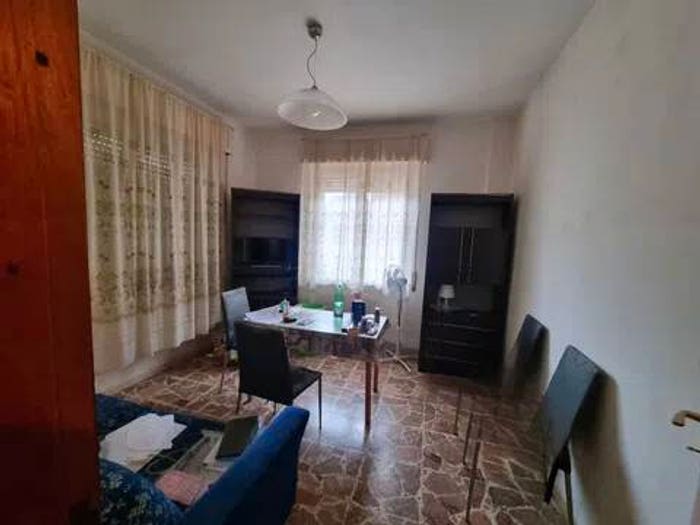 Appartamento trilocale in vendita in Via Mentuccia, Fermo