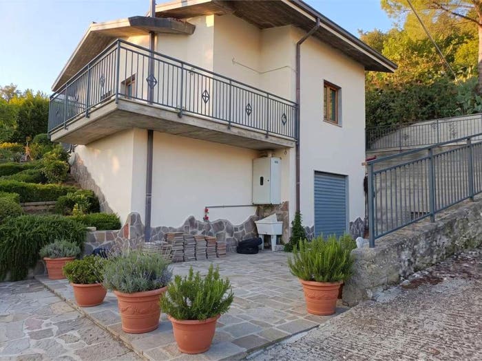 Appartamento con 6 locali in affitto in Contrada Pino, Pino, Benevento