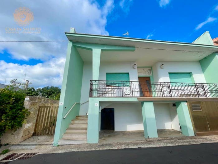 Casa con 6 locali in vendita in Via Camillo Benso di Cavour, Centro, Morciano di Leuca