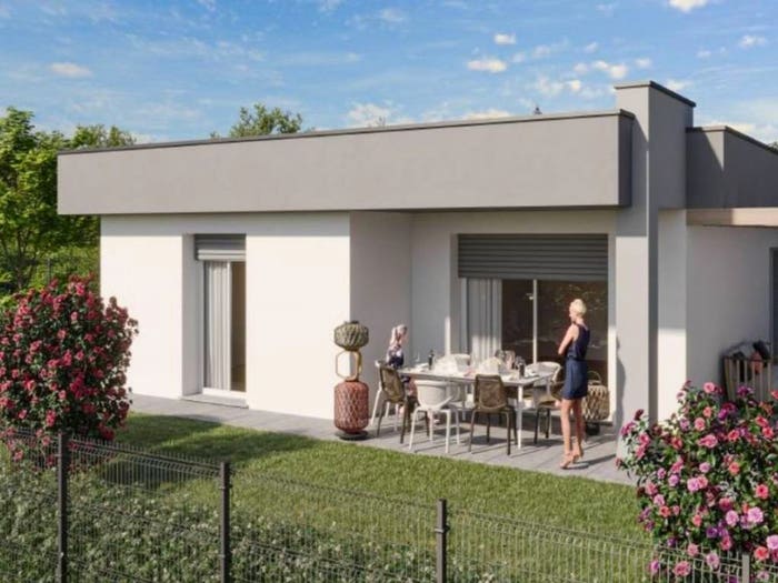 Casa quadrilocale in vendita in Via Giuseppe Verdi, Camnago Boscone, Faloppio