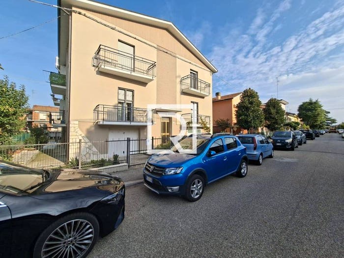 Appartamento con 5 locali in vendita in Via San Lorenzo in Cesarea, Gallery Rubicone, Ravenna
