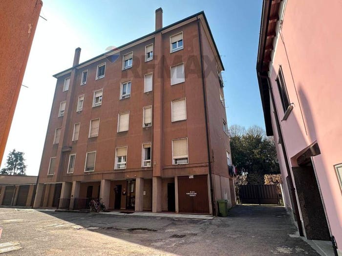 Appartamento trilocale in vendita in via cavour, Usmate, Usmate Velate