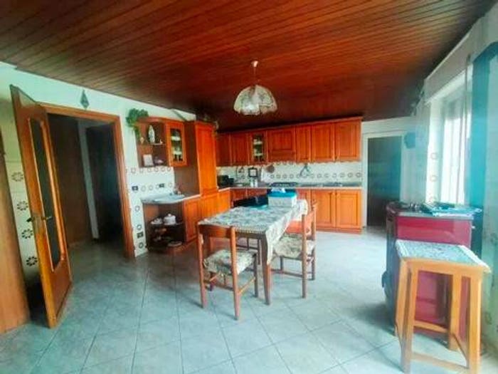 Appartamento trilocale in vendita in Via Cosseria, Centro, Carcare